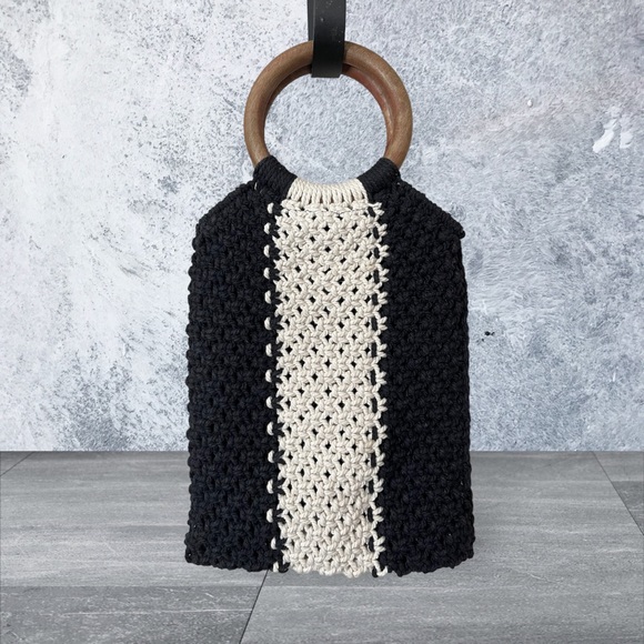 Crater x Laude The Label Mini Macrame Bag. NWT - Picture 2 of 3